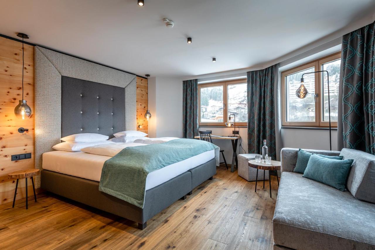 Hotel Das Zwoelferhaus Saalbach-Hinterglemm Eksteriør billede