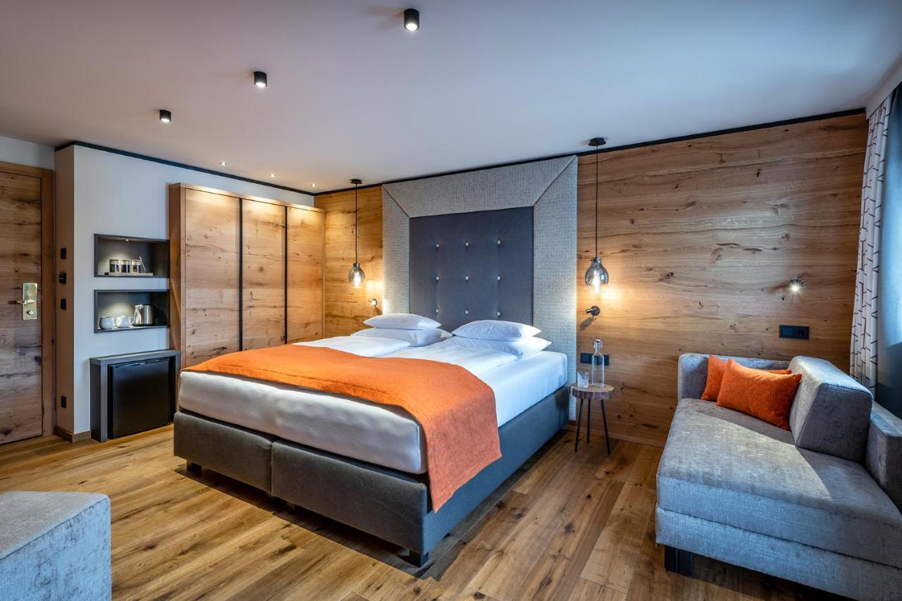 Hotel Das Zwoelferhaus Saalbach-Hinterglemm Eksteriør billede