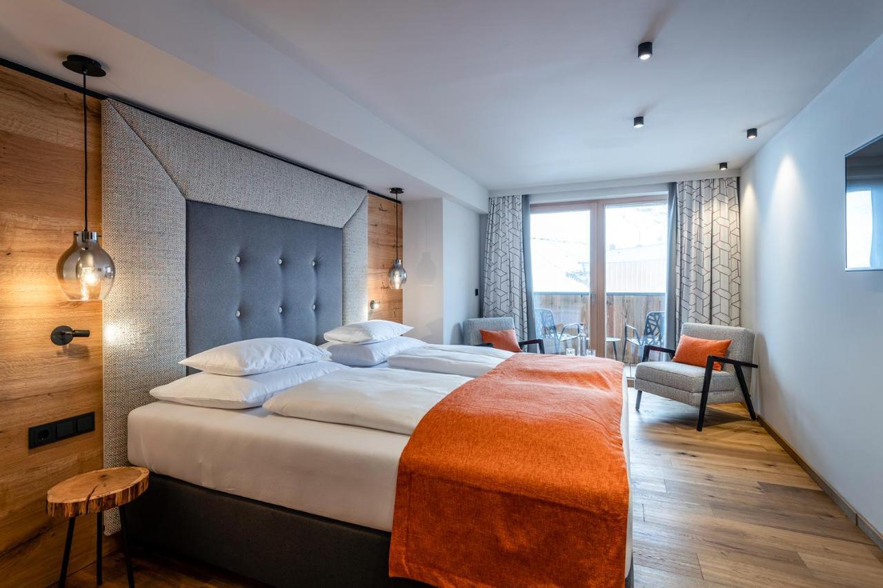 Hotel Das Zwoelferhaus Saalbach-Hinterglemm Eksteriør billede